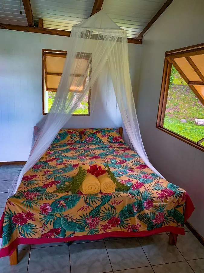 Te Fare Manulani Hotel Uturoa Gæstehus